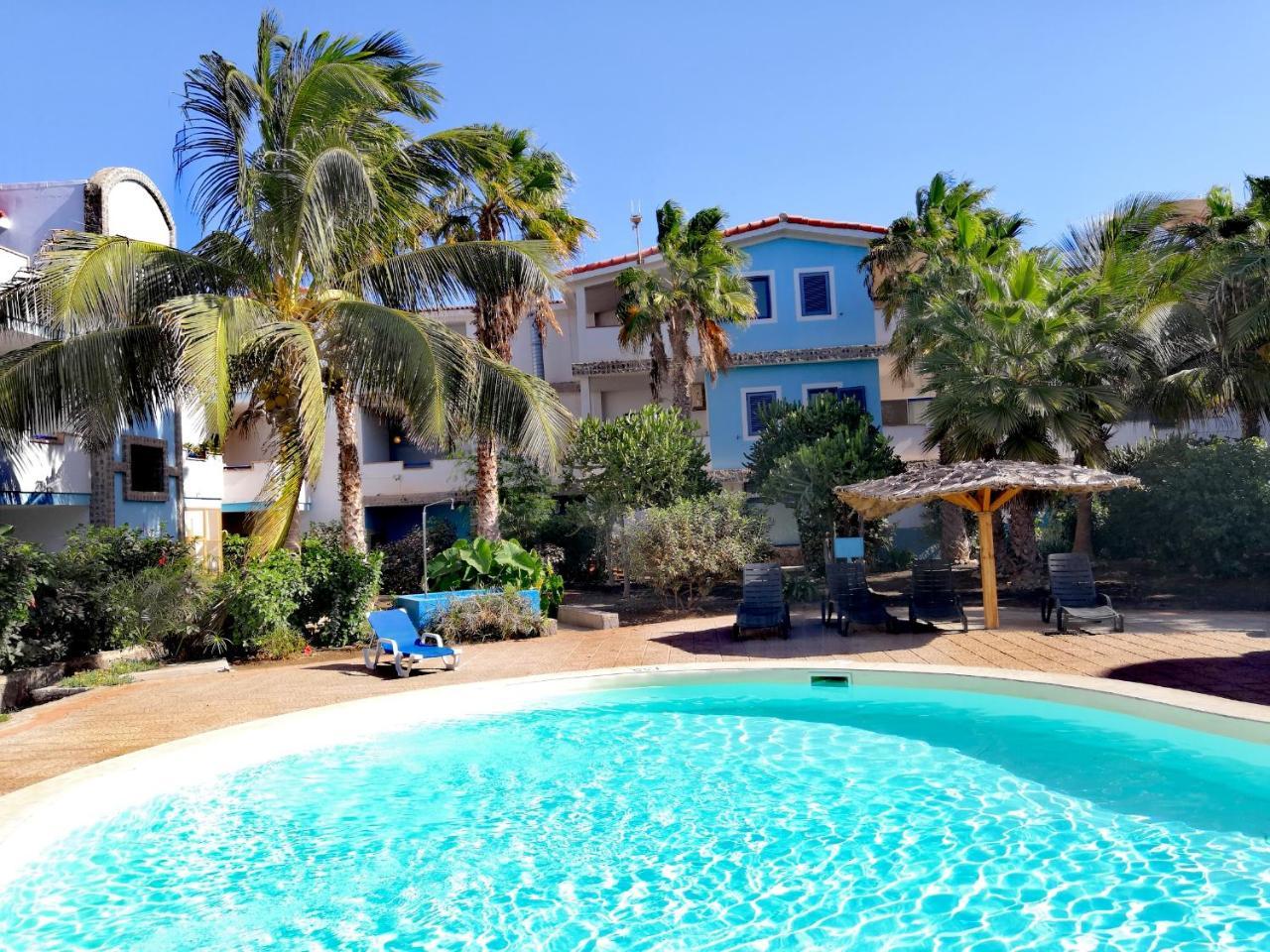 Sal Service Blu Moradias Residence With Pool Santa Maria Esterno foto